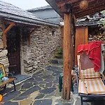 Casa Dos Avos 23 *