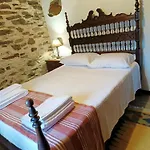 Casa Dos Avos 23 Feriehus Castro Daire