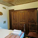 Casa Dos Avos 23 Feriehus Castro Daire