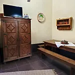 Casa Dos Avos 23 *