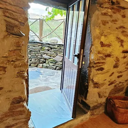 Casa Dos Avos 23 *