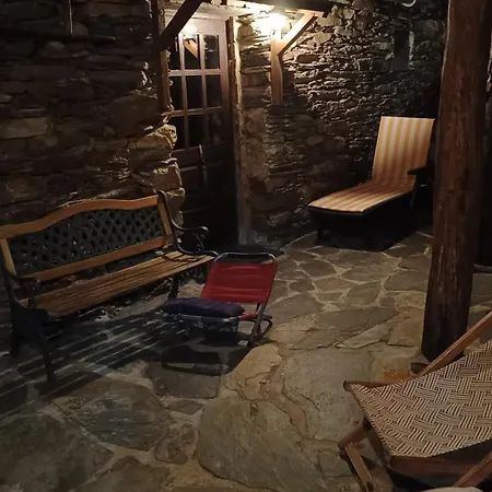 Casa Dos Avos 23 Сasa de vacaciones Castro Daire