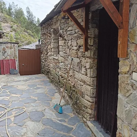 Casa Dos Avos 23 * Castro Daire