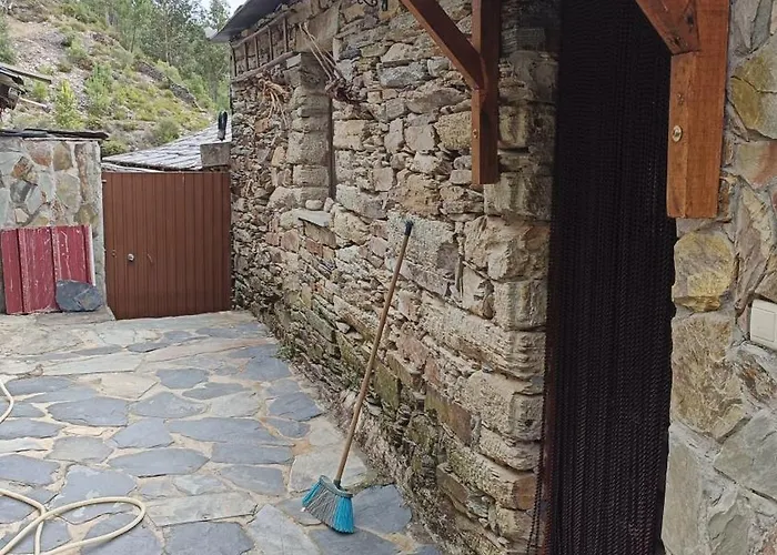 Casa Dos Avos 23 * Castro Daire