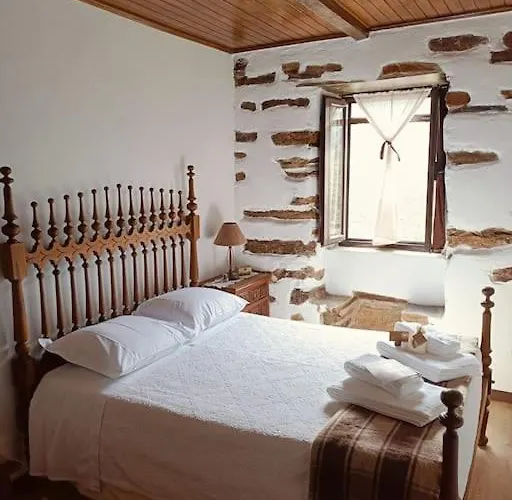 Casa Dos Avos 23 Nyaraló